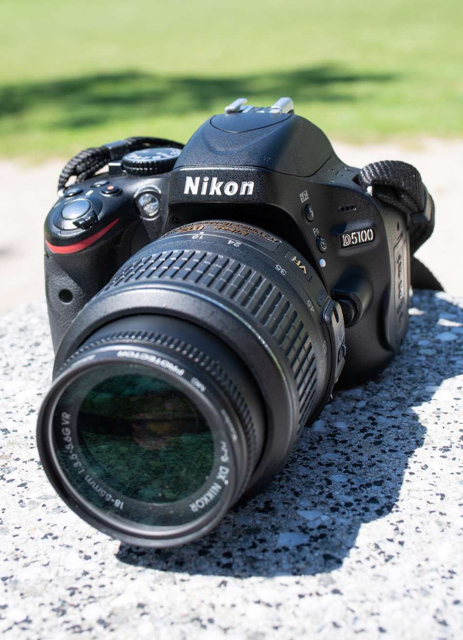 一眼レフカメラ