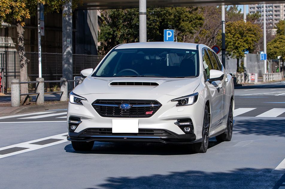 新型レヴォーグ STI Sport EX