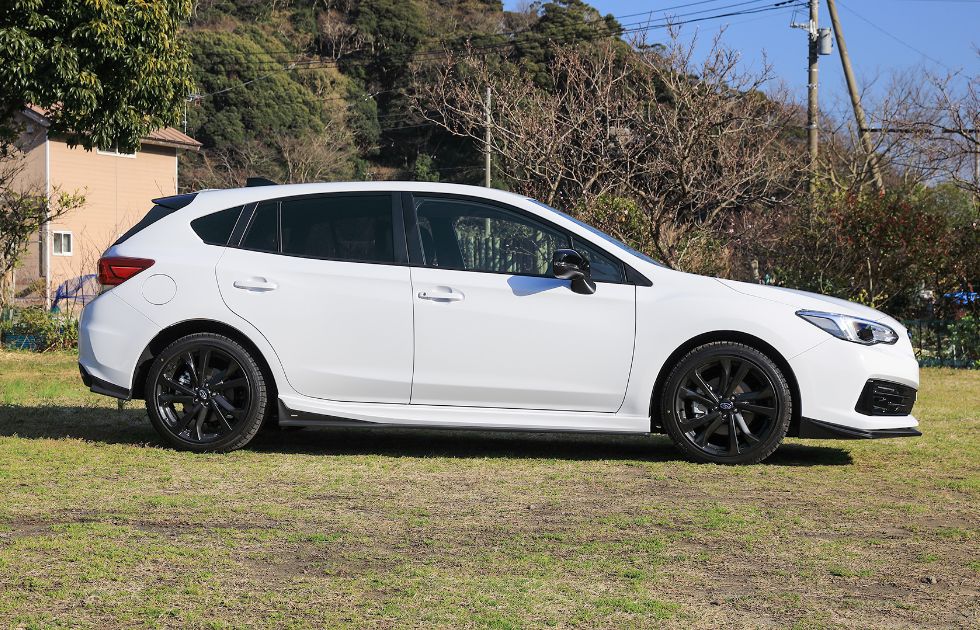 今回の星空車、IMPREZA STI Sport