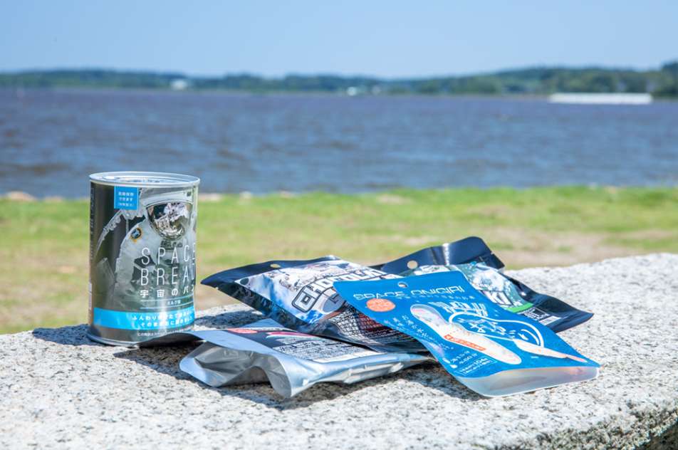 こちらは宇宙食で星待ちタイム