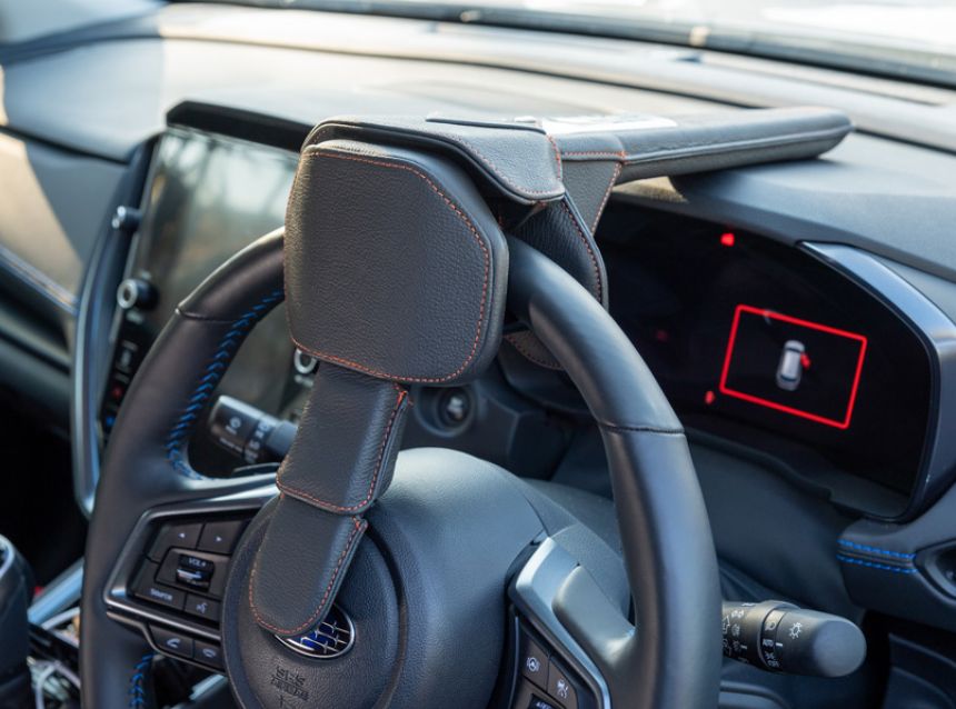 ステアリングロック