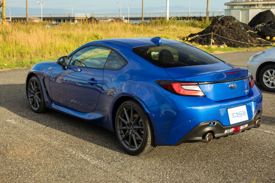 SUBARU BRZ S