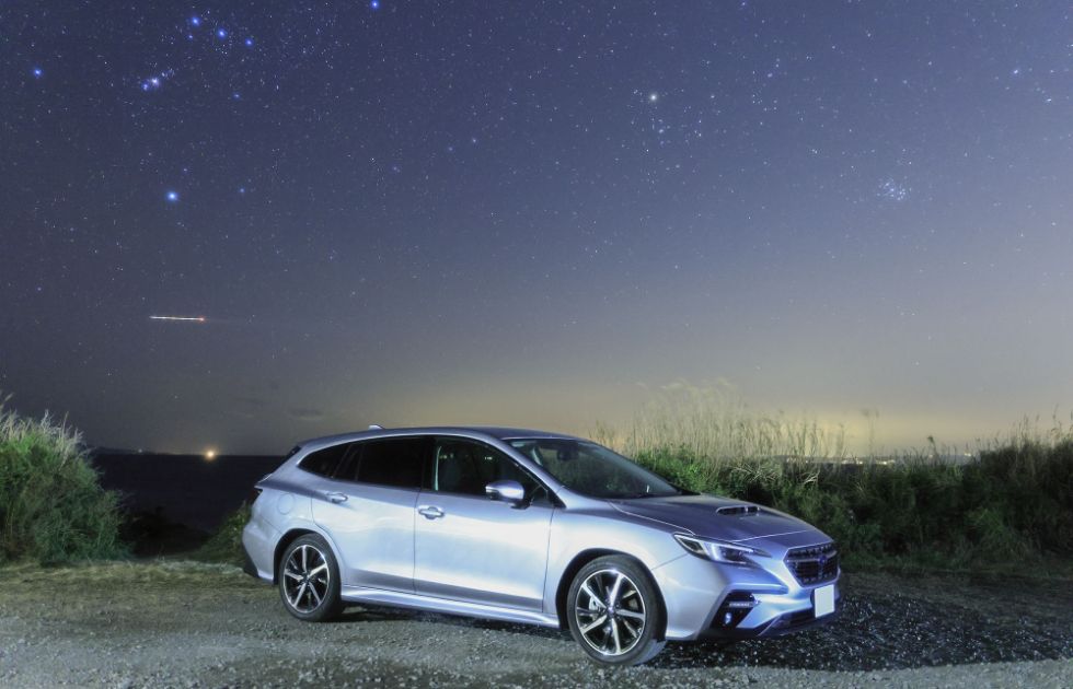 冬の大三角とOUTBACK。