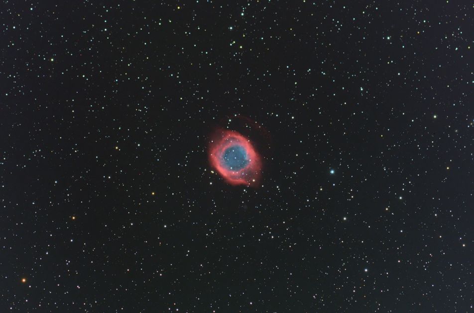 こと座の環状星雲。（M57）