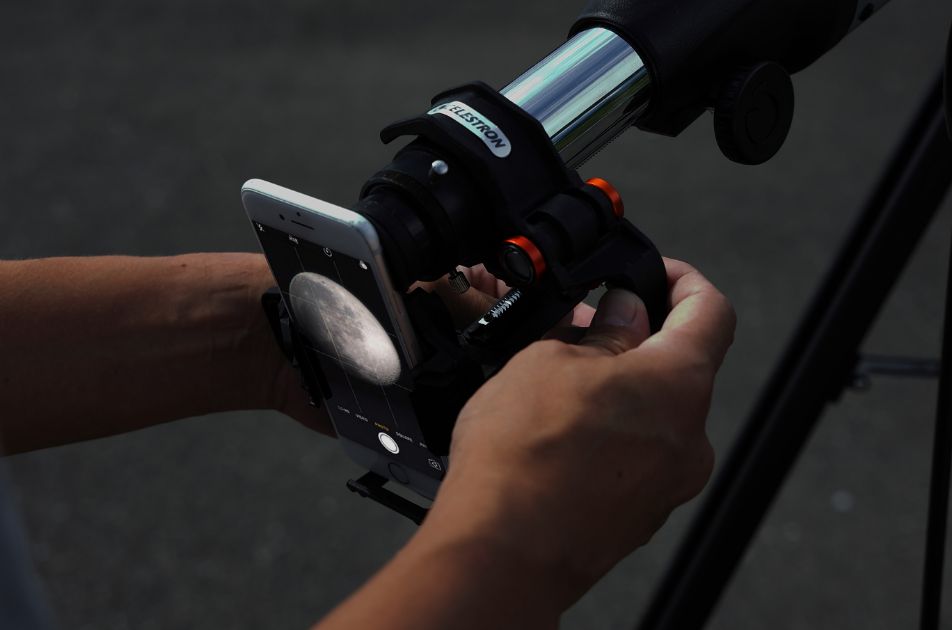 CELESTRON 天体望遠鏡 StarSense Explorer LT 80AZ